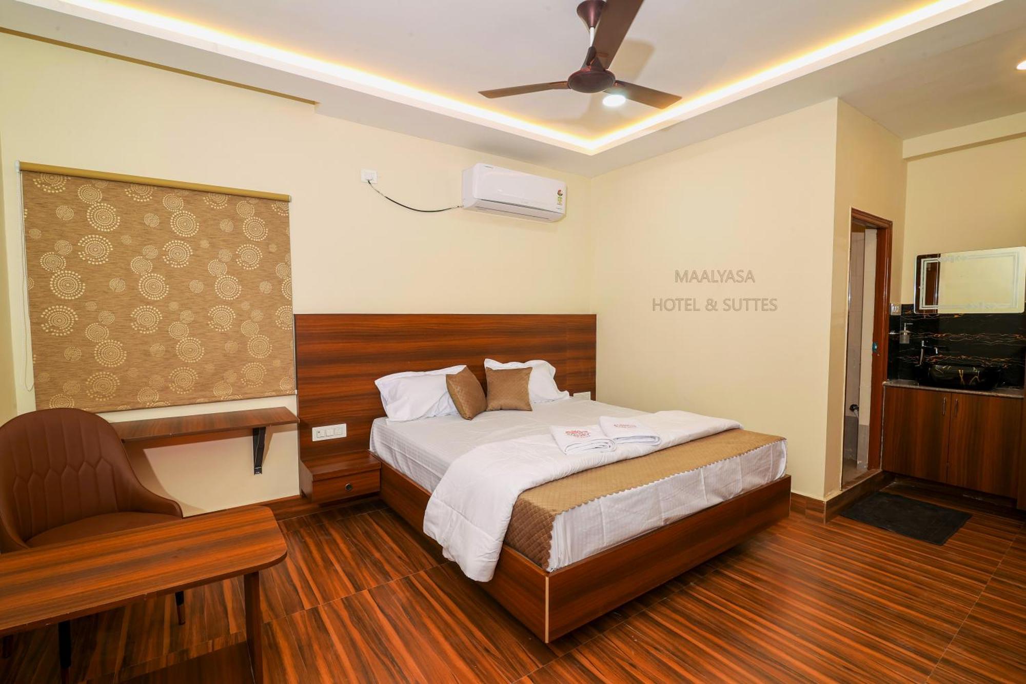 Maalyasa Hotel And Suites Hyderabad Esterno foto